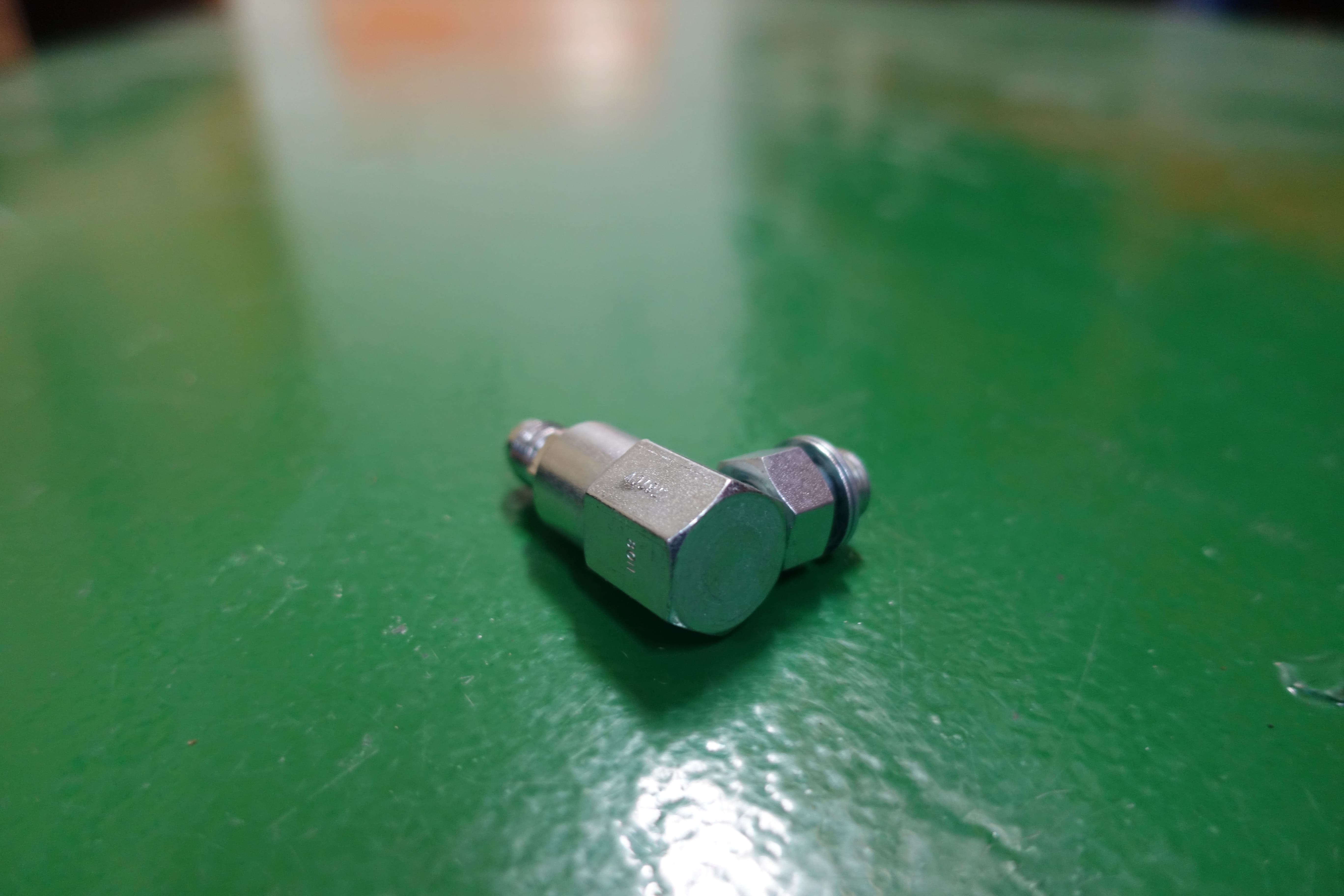 ELBOW,VALVE,CHECK,54775556 thumbnail