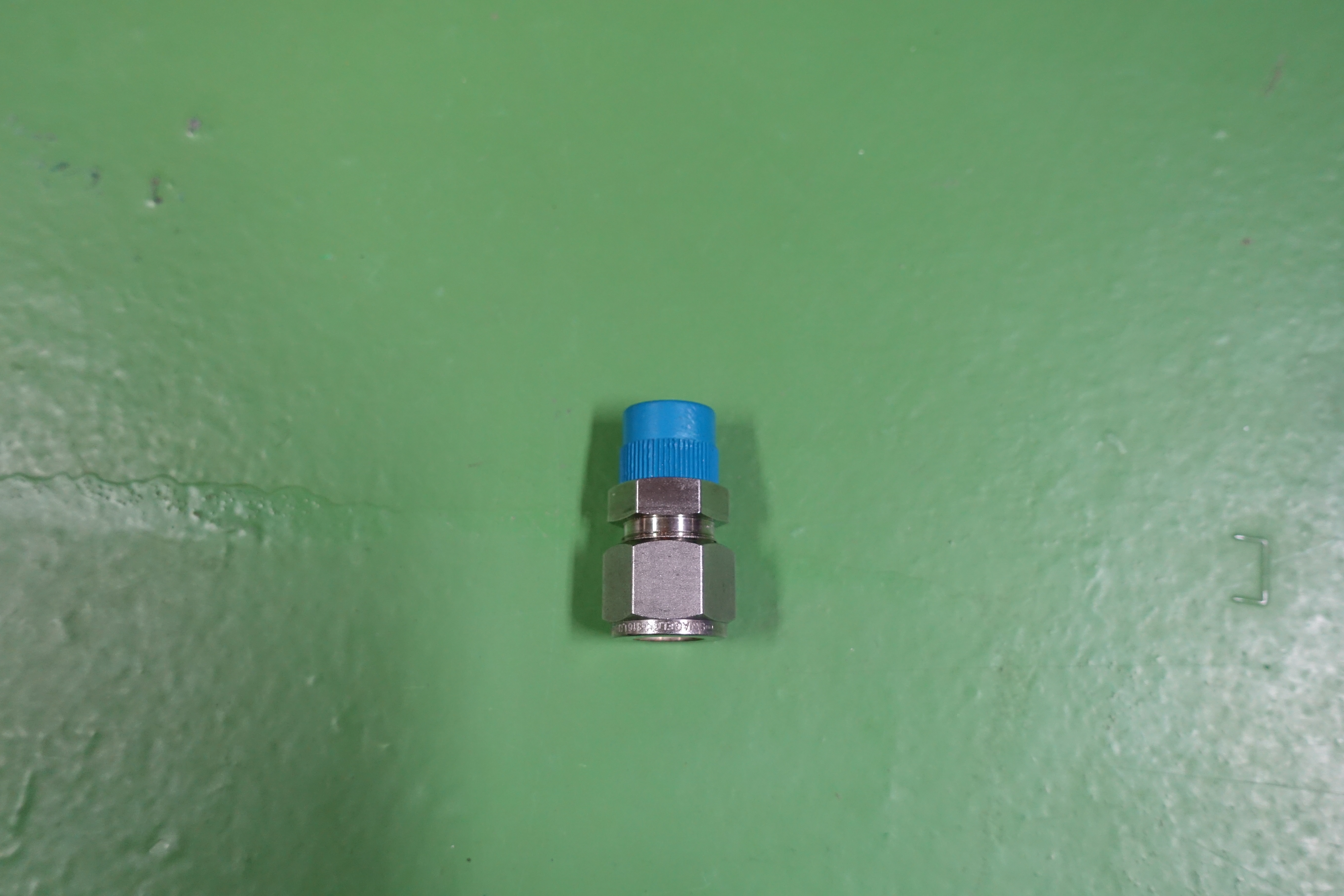 ADAPTOR,COMPR TYPE,STR,SS-810-1-6 thumbnail
