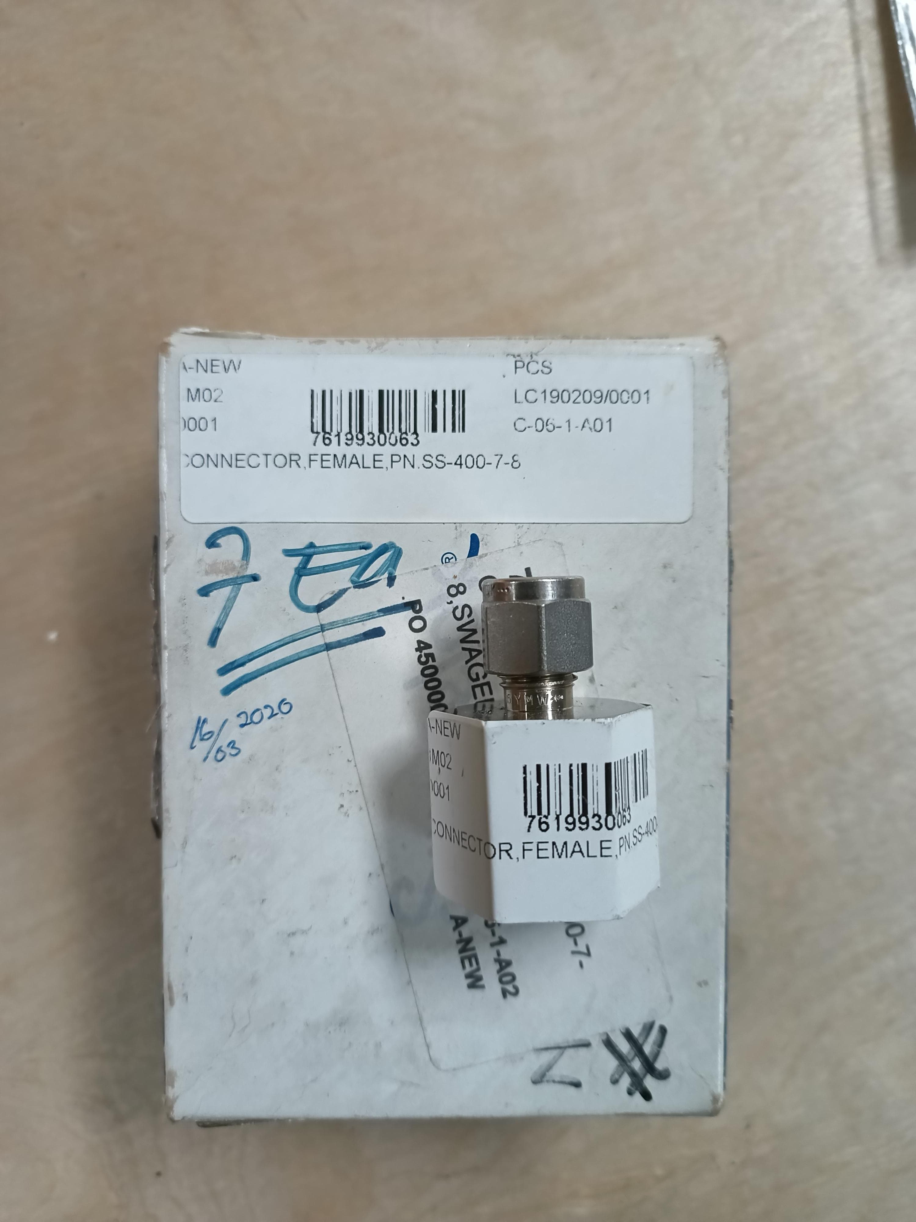 CONNECTOR,COMPR TYPE,FEM,SS316,CL4700 thumbnail