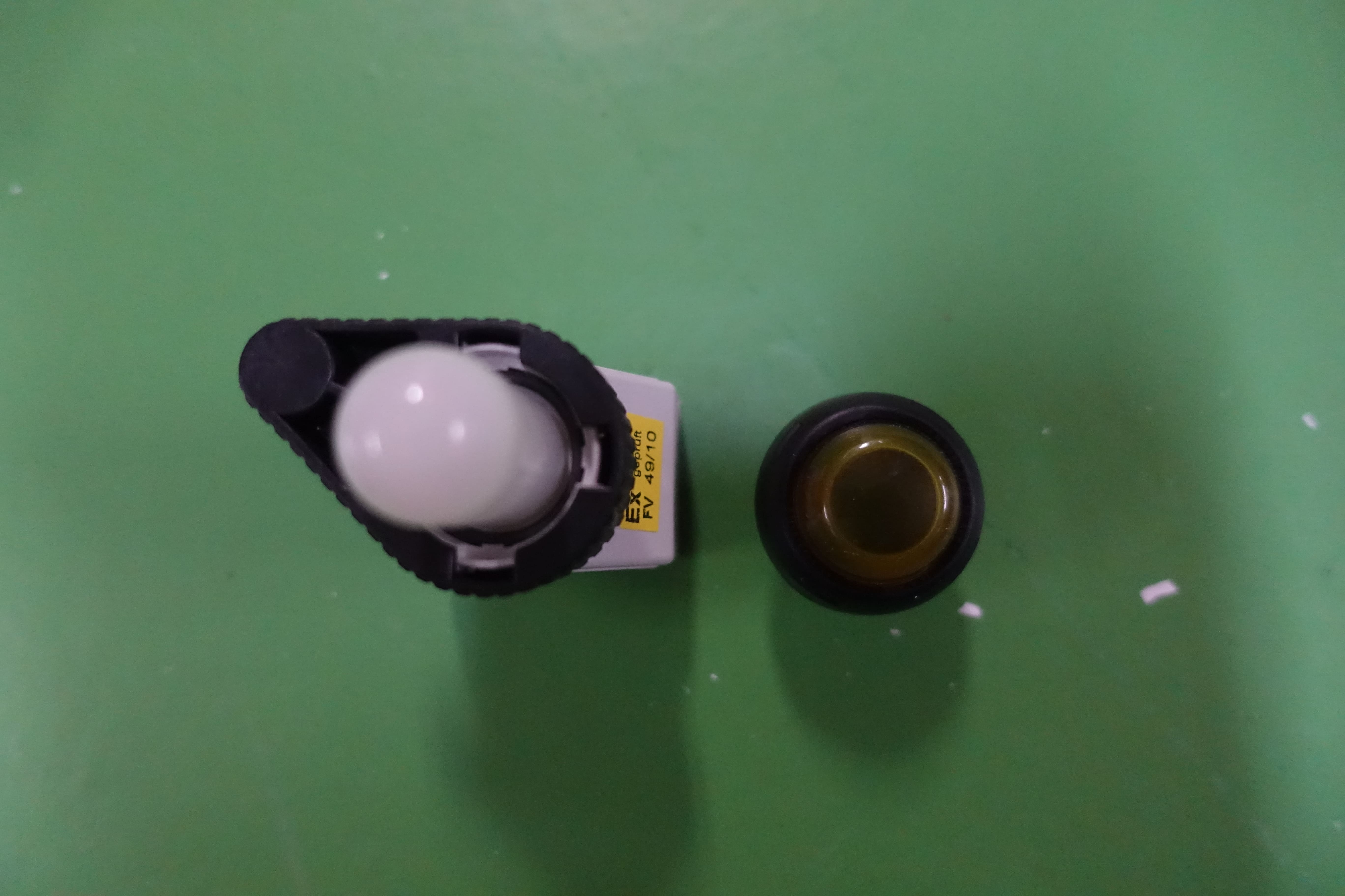 LIGHT,PILOT,YELLOW,STANDARD,800G-P5