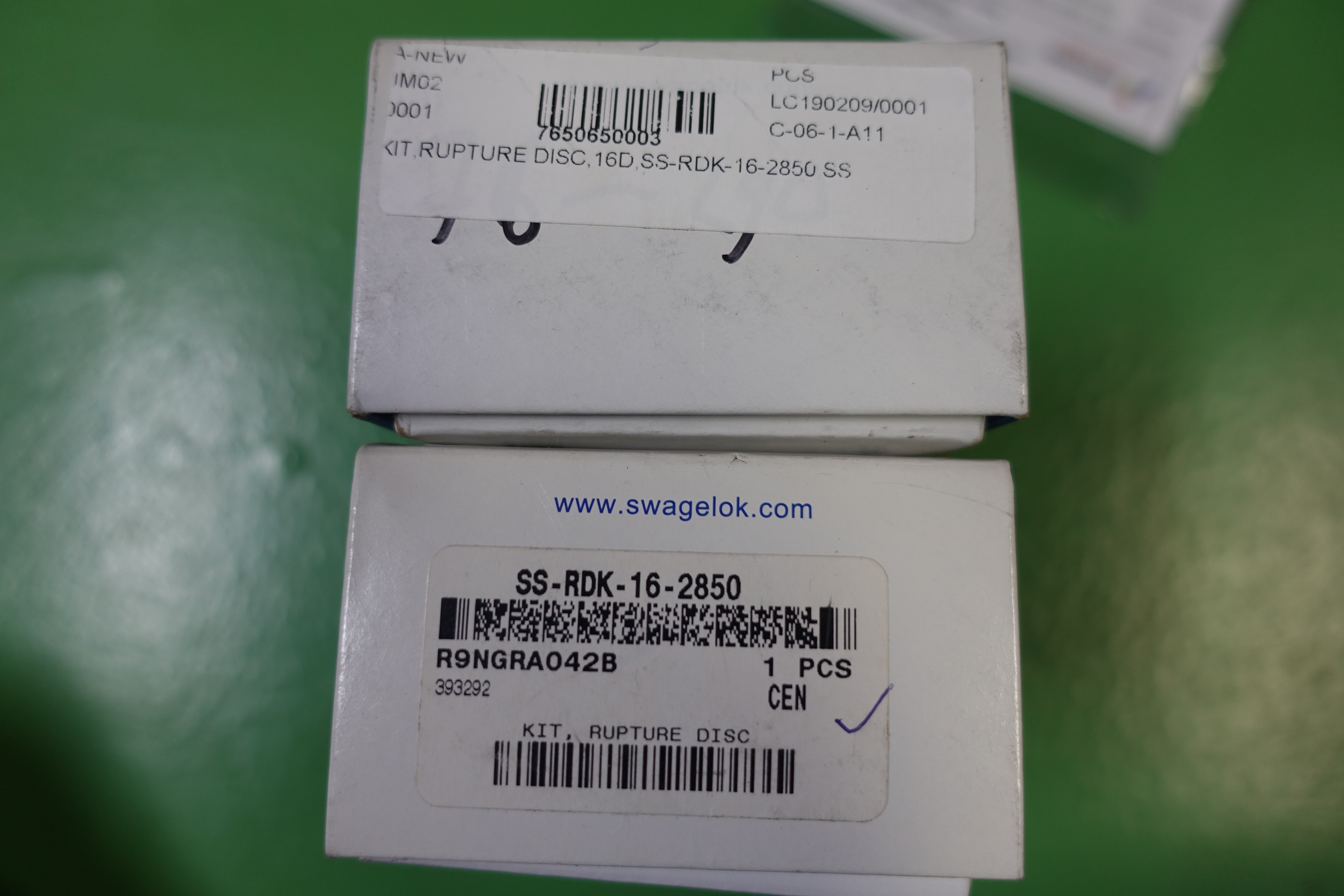 KIT,RUPTURE DISC,16D,SS-RDK-16-2850,SS thumbnail