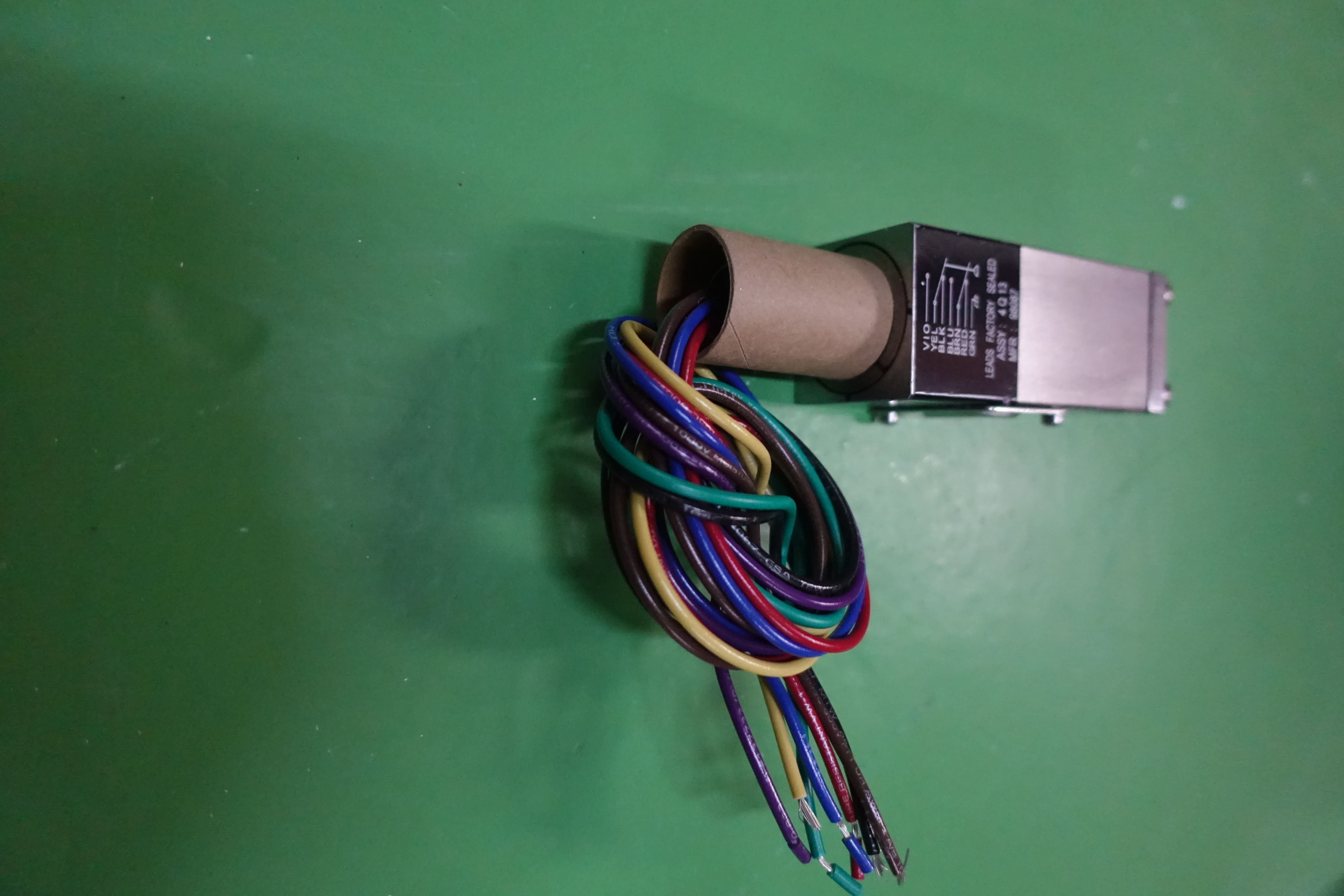 SWITCH,PRESS,125-250VAC,DPDT,132P42CC6H