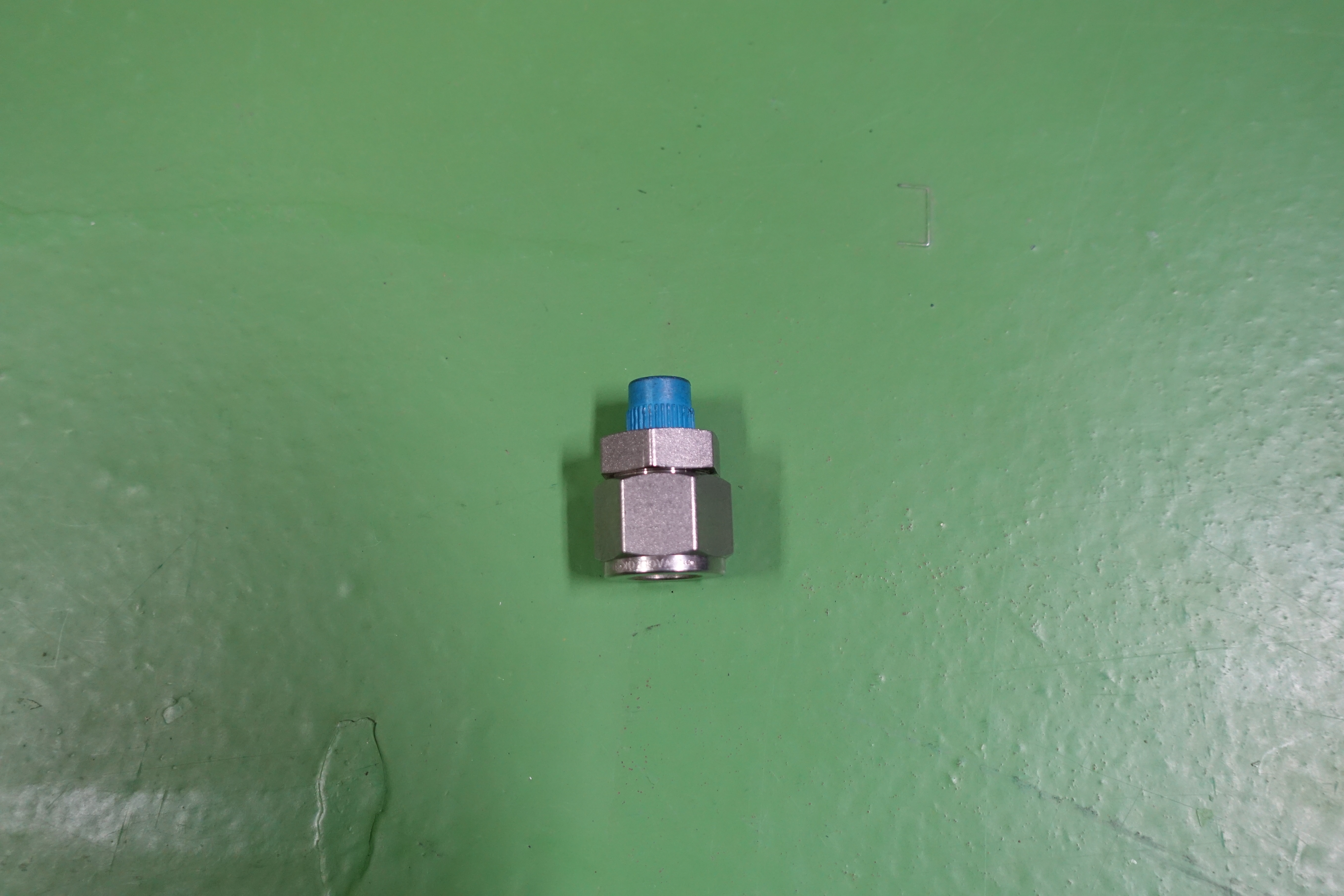 CONNECTOR,COMPR TYPE,STR,3/4IN,SS-810-1+ thumbnail