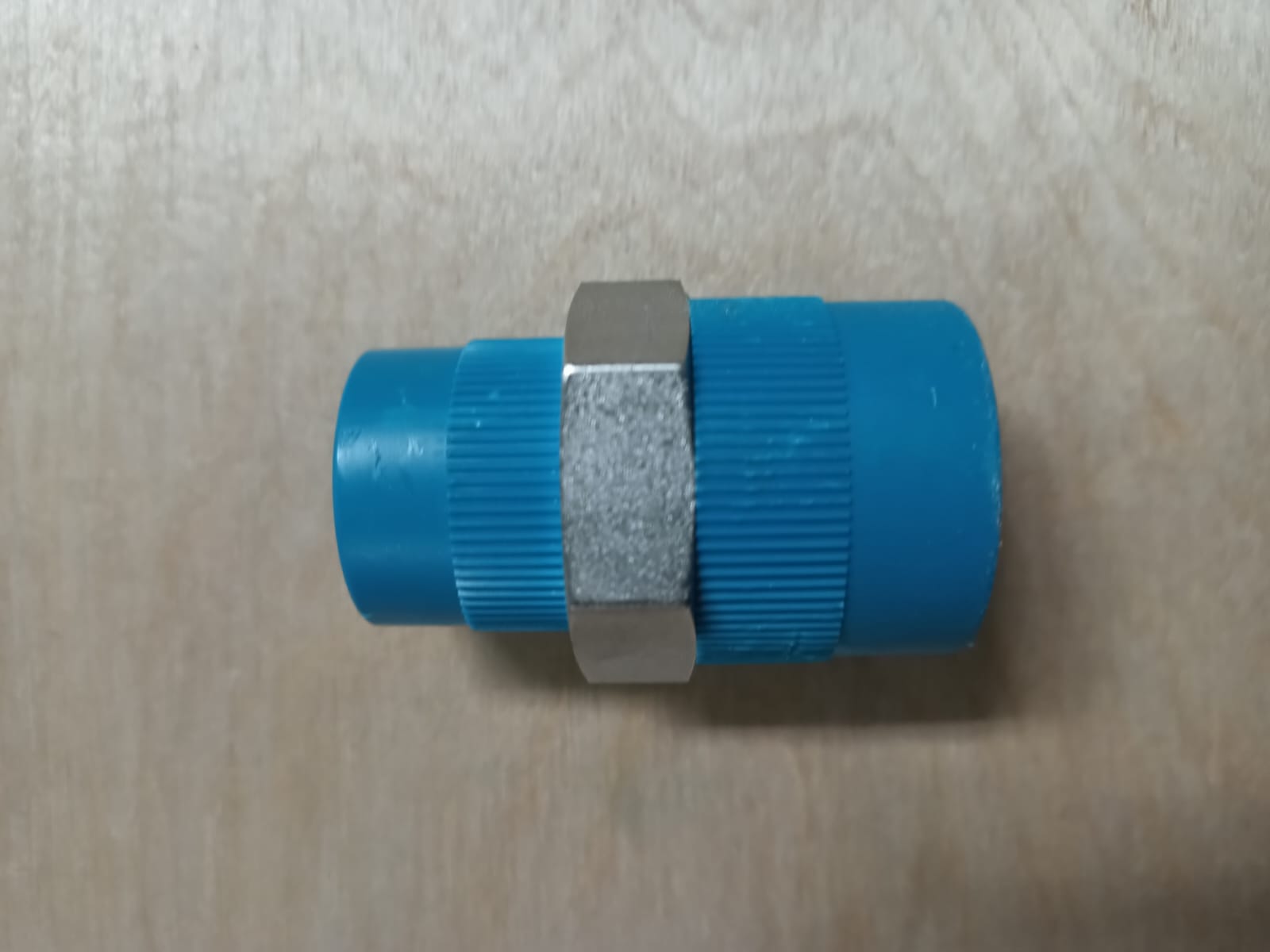 NIPPLE,THRD,HEX,AISI316,NPT,STD,1X3/4IN thumbnail