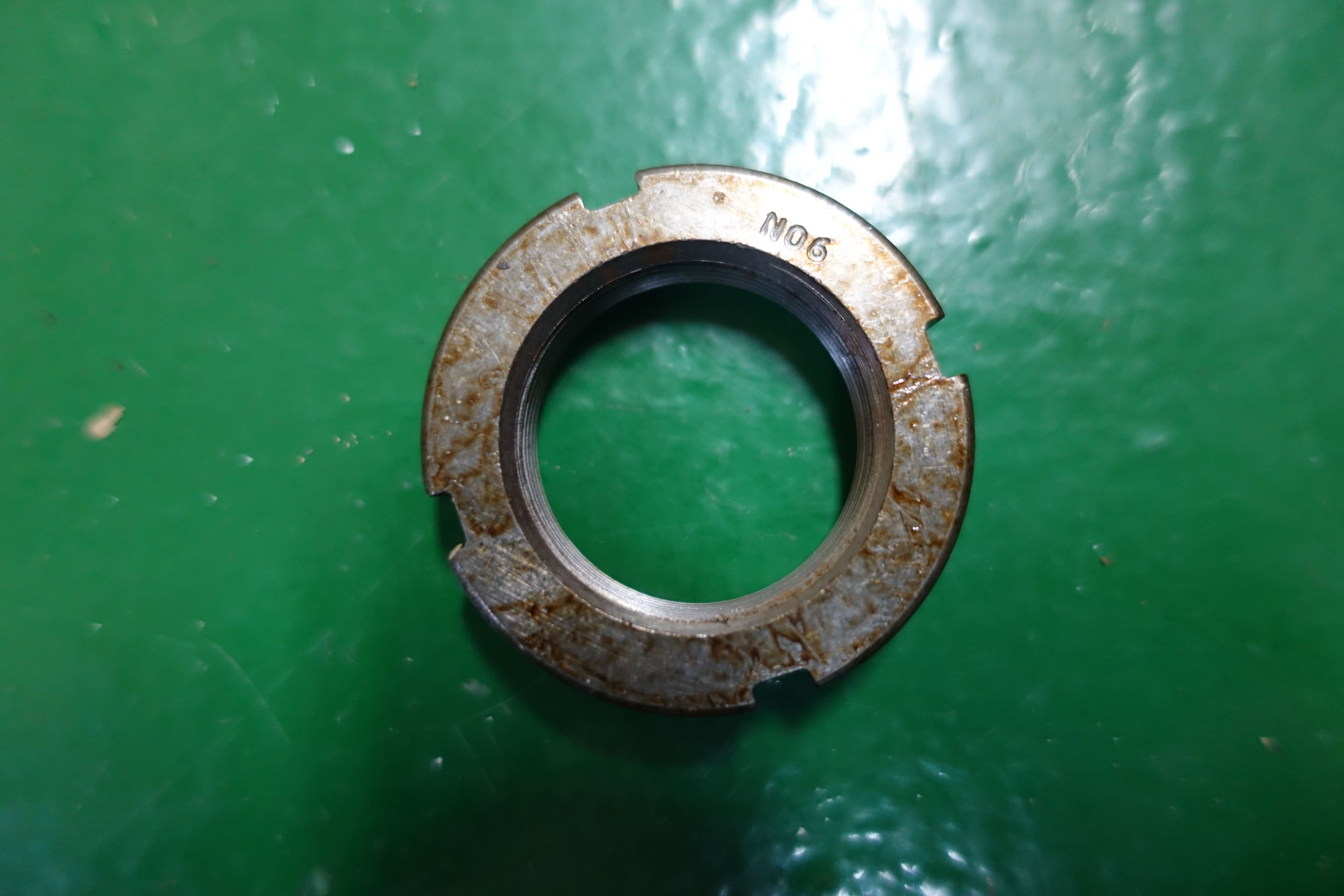 NUT,LOCK,BEARING,8601-0006
