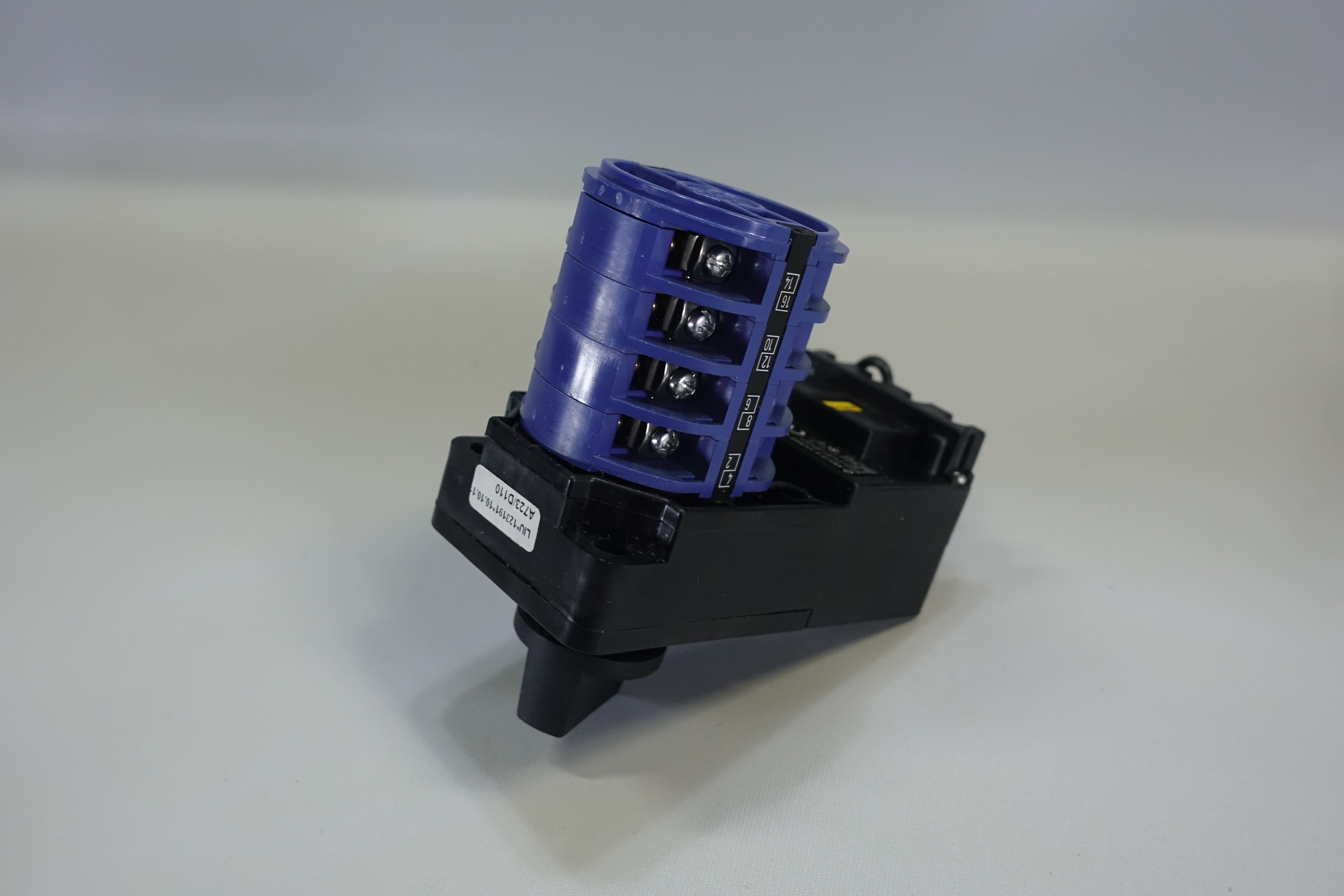 SWITCH,C26L-723,SCHNEIDER thumbnail