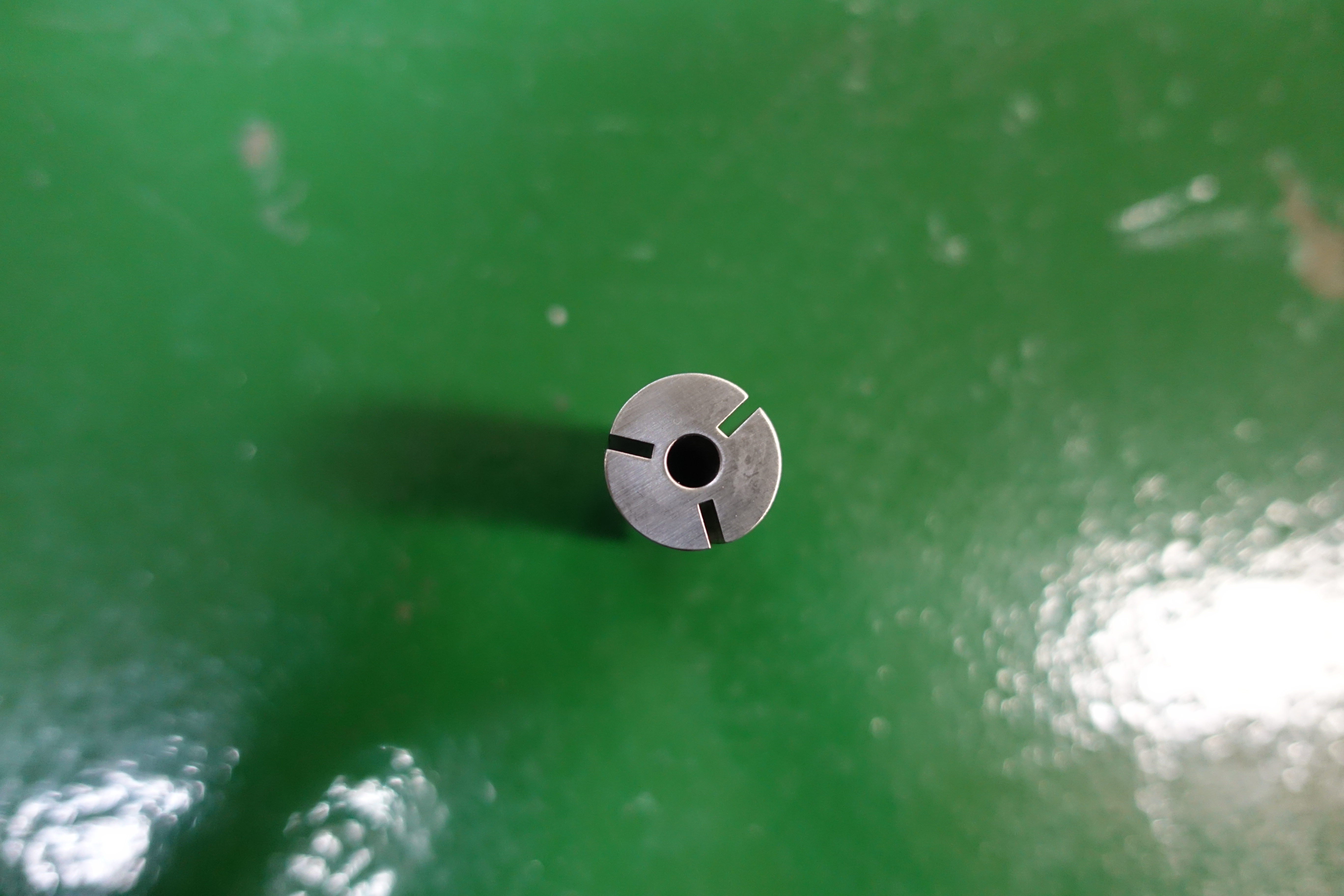 HANGER,HUB,1-307-10-635 thumbnail