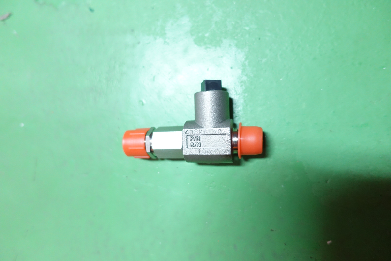 VALVE,RELIEF,MNPTXFNPT,1/4,1/4,409M4F4Q thumbnail