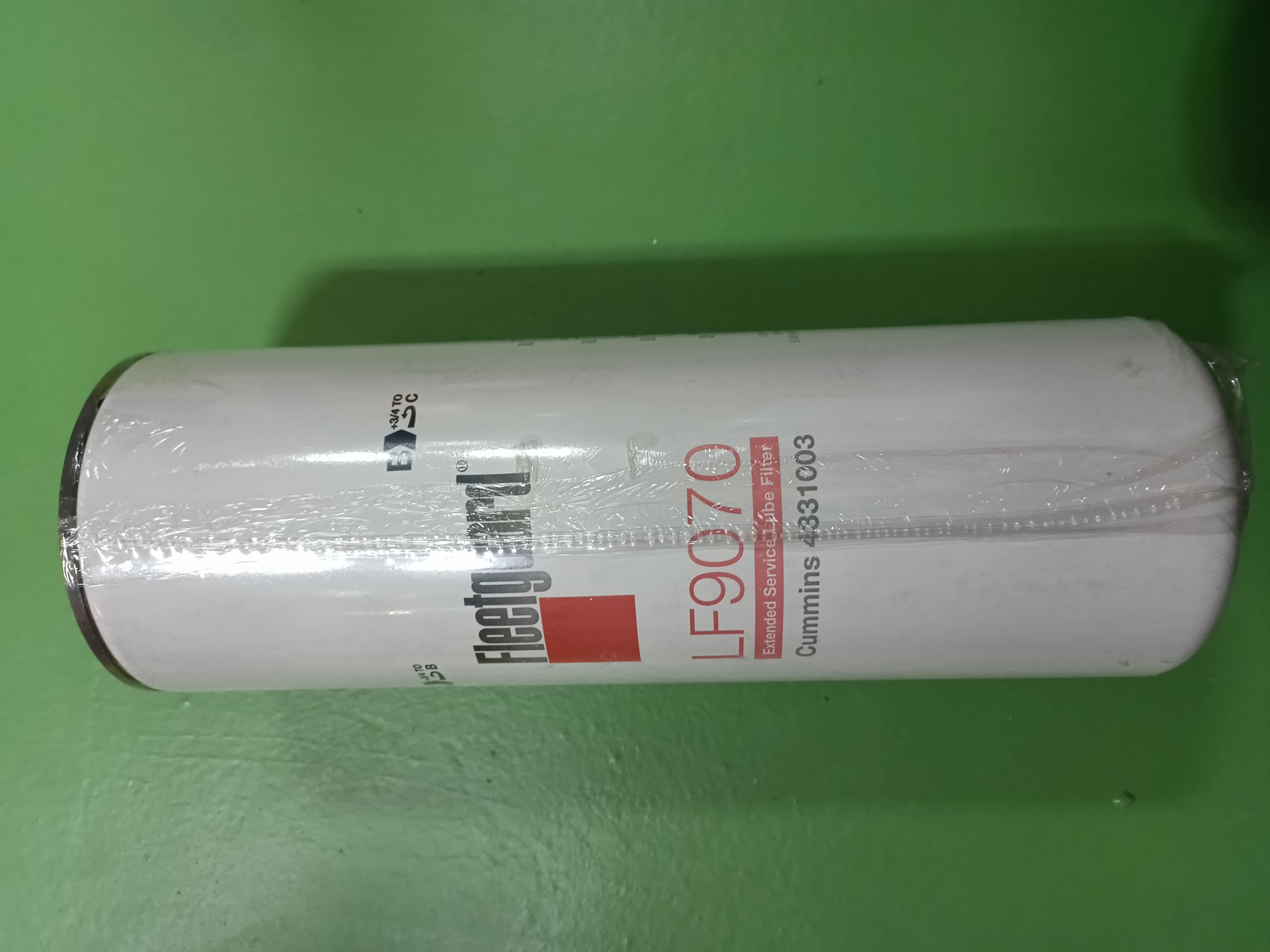 FILTER OIL,LF9070 thumbnail