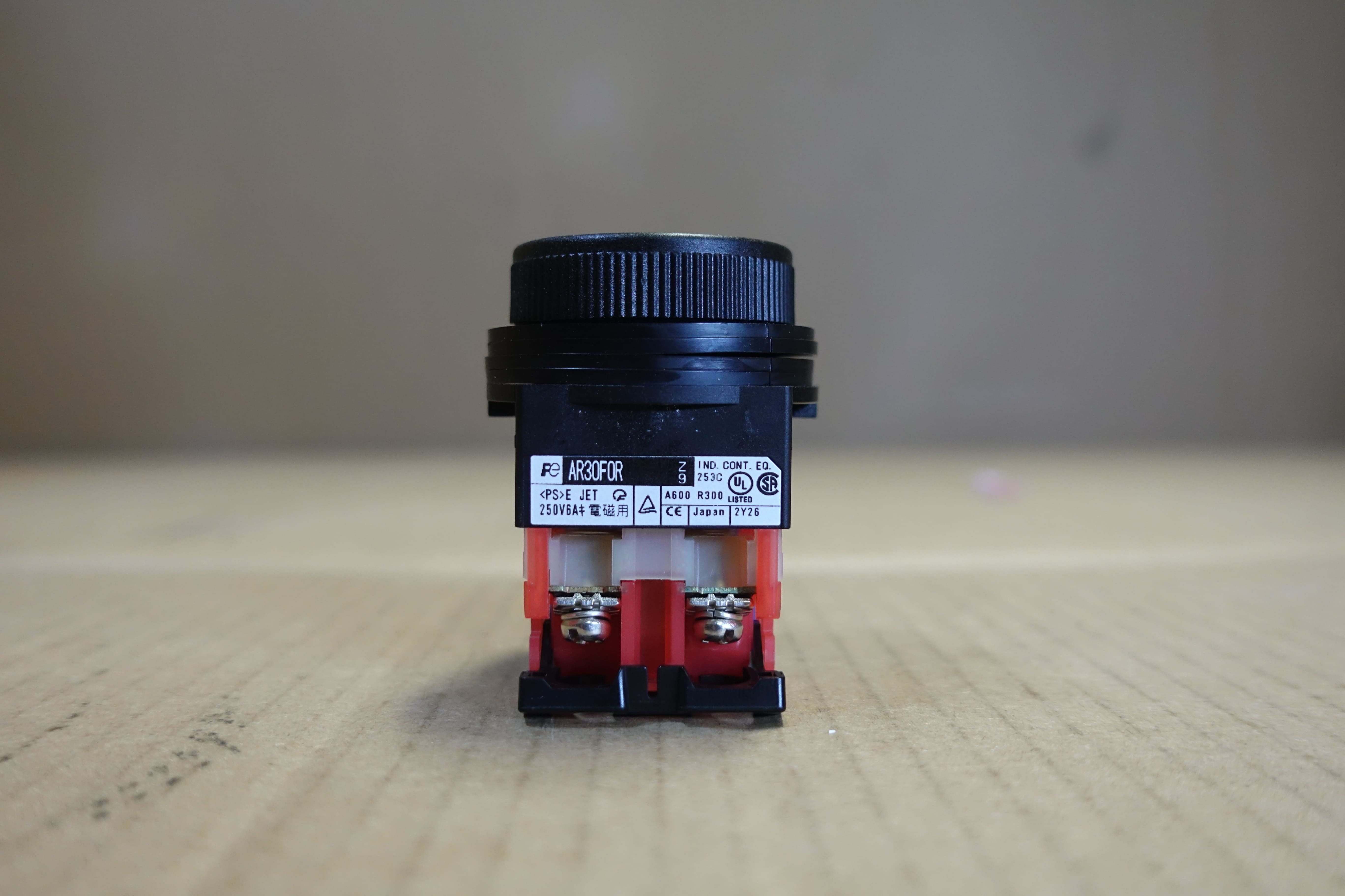 PUSH BUTTON,AR30FOR11GZ29,GREEN