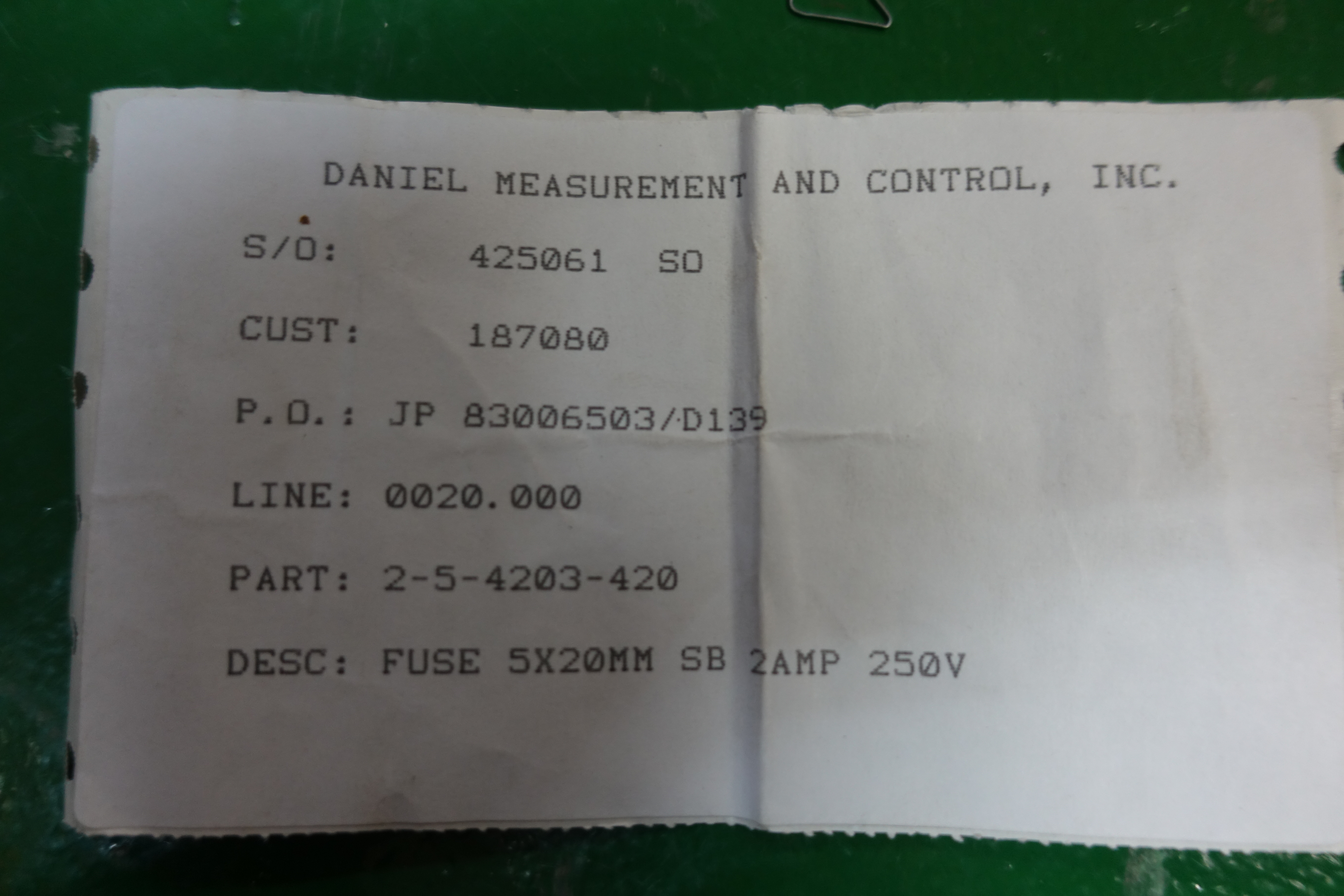 FUSE LINK,LV,FERRULE,250V,GG,2A thumbnail