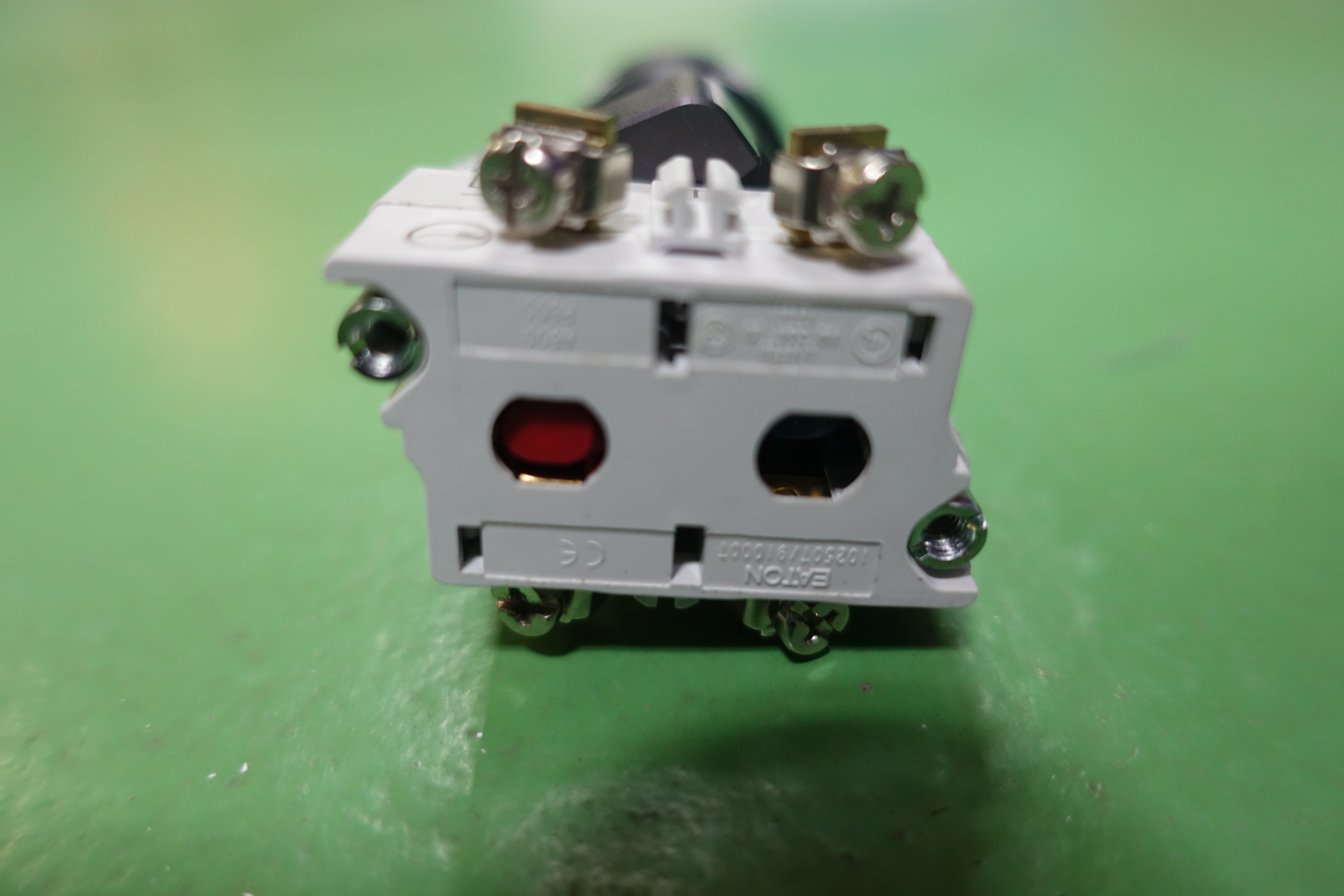 SWITCHES,ELECTRICAL,SELECTOR,XHSSC5BT1B thumbnail