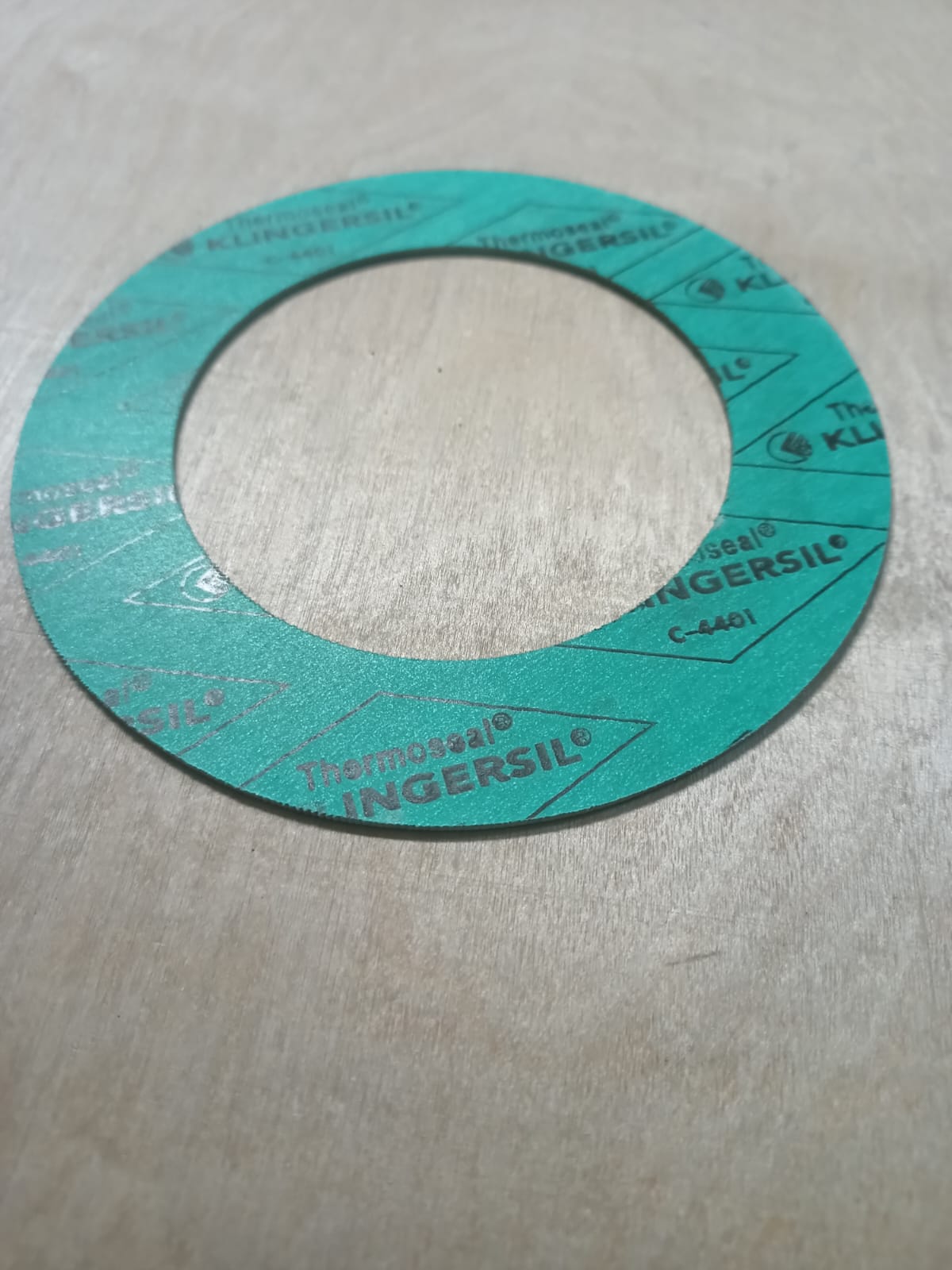 VALVE,CHECK,GASKET DISCHARGE,3945453 thumbnail