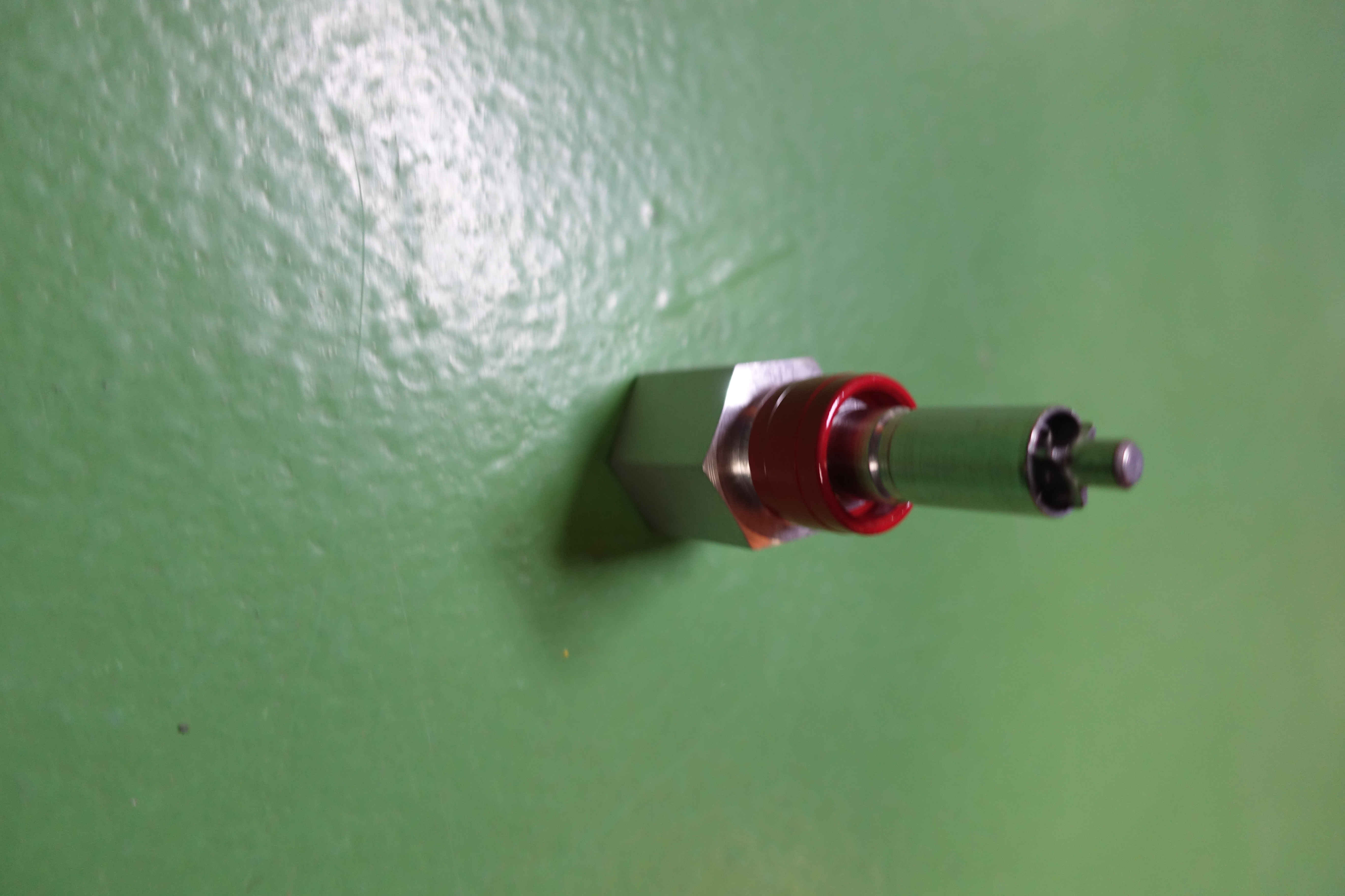 QUICK CONNECT STEM,1/2" FNPT,1.3CV,SS thumbnail