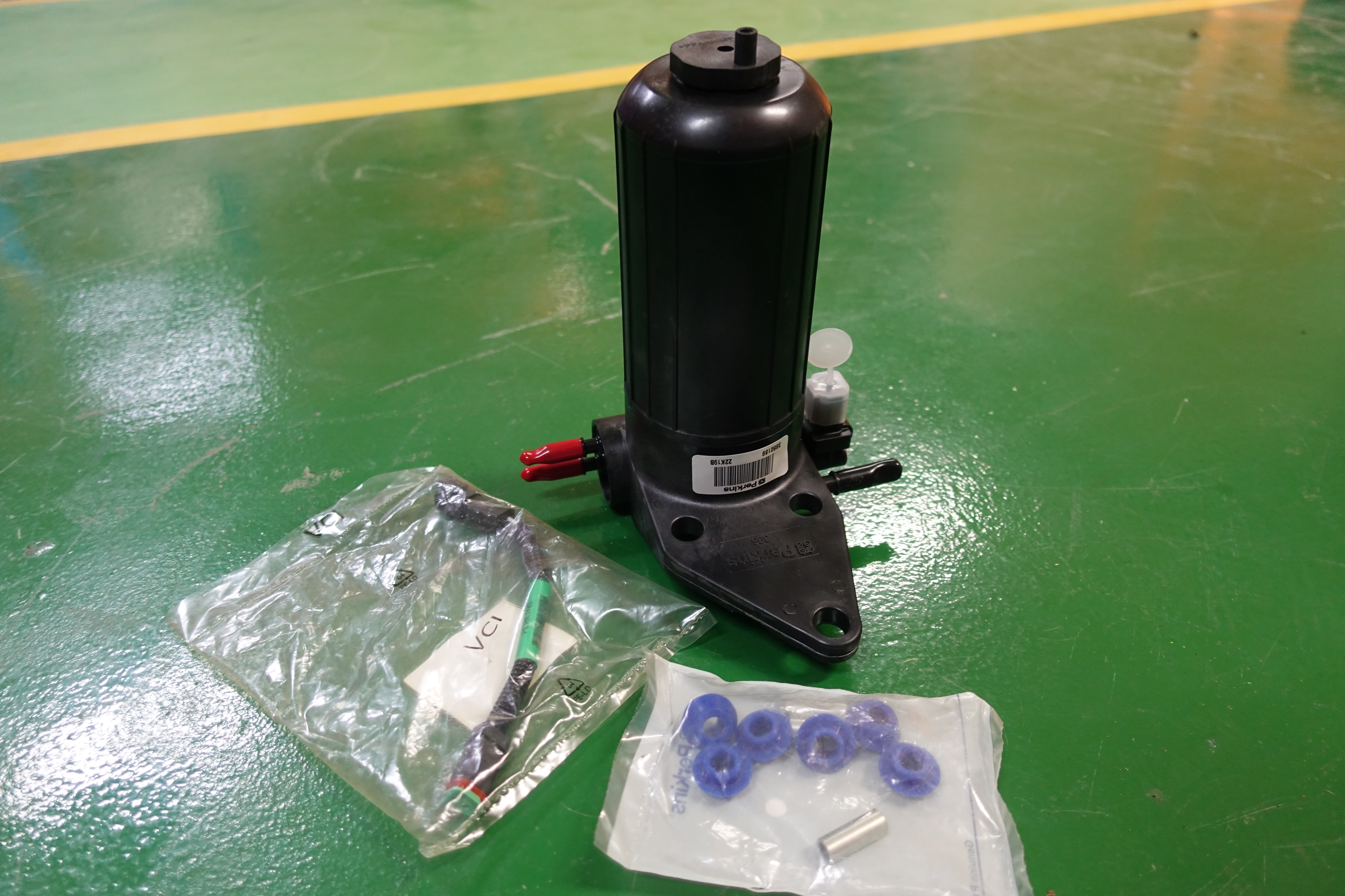 PUMP,FUEL LIFT,4132A018-018B thumbnail