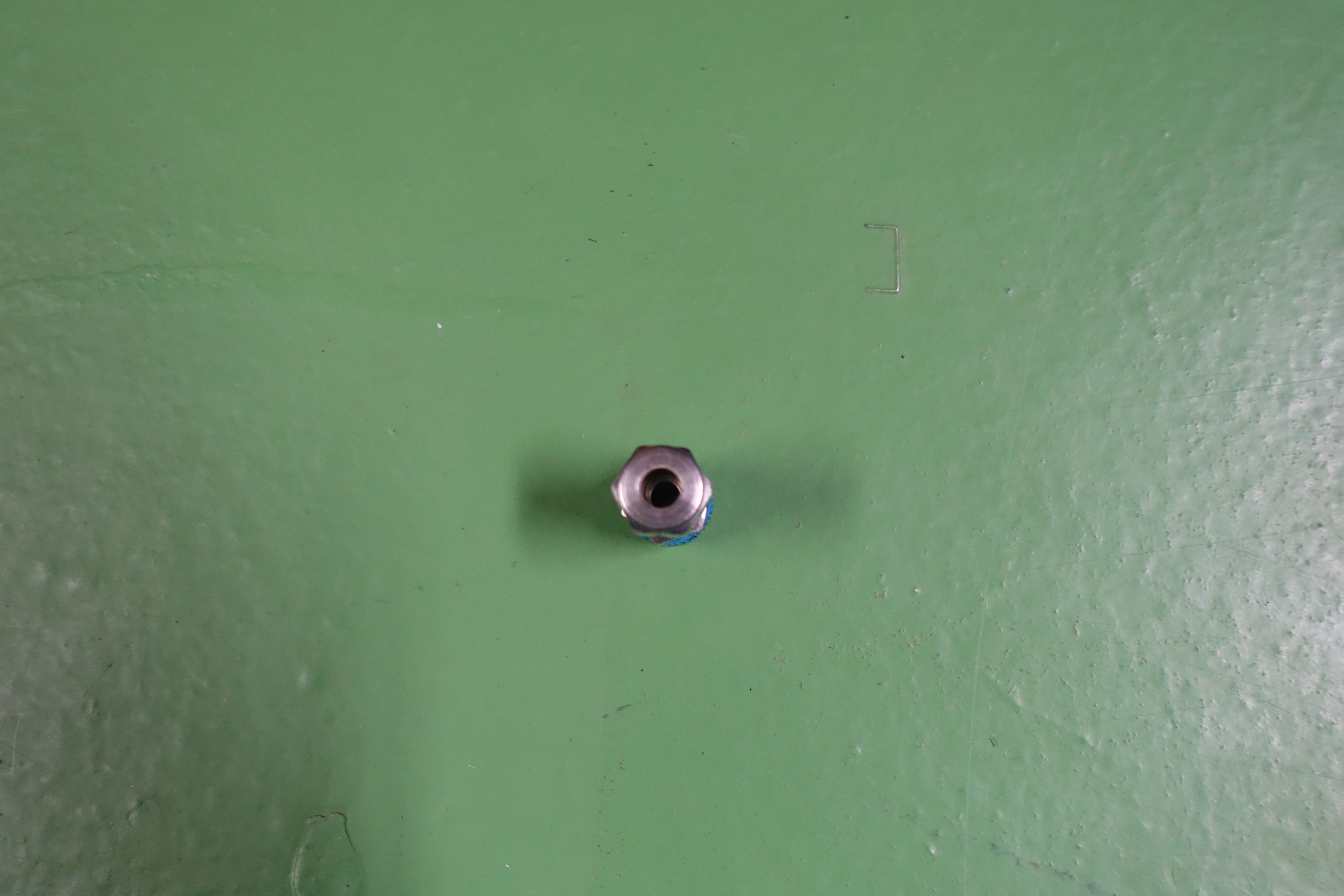 ADAPTOR,COMPR TYPE,STR,SS-400-1-4 thumbnail