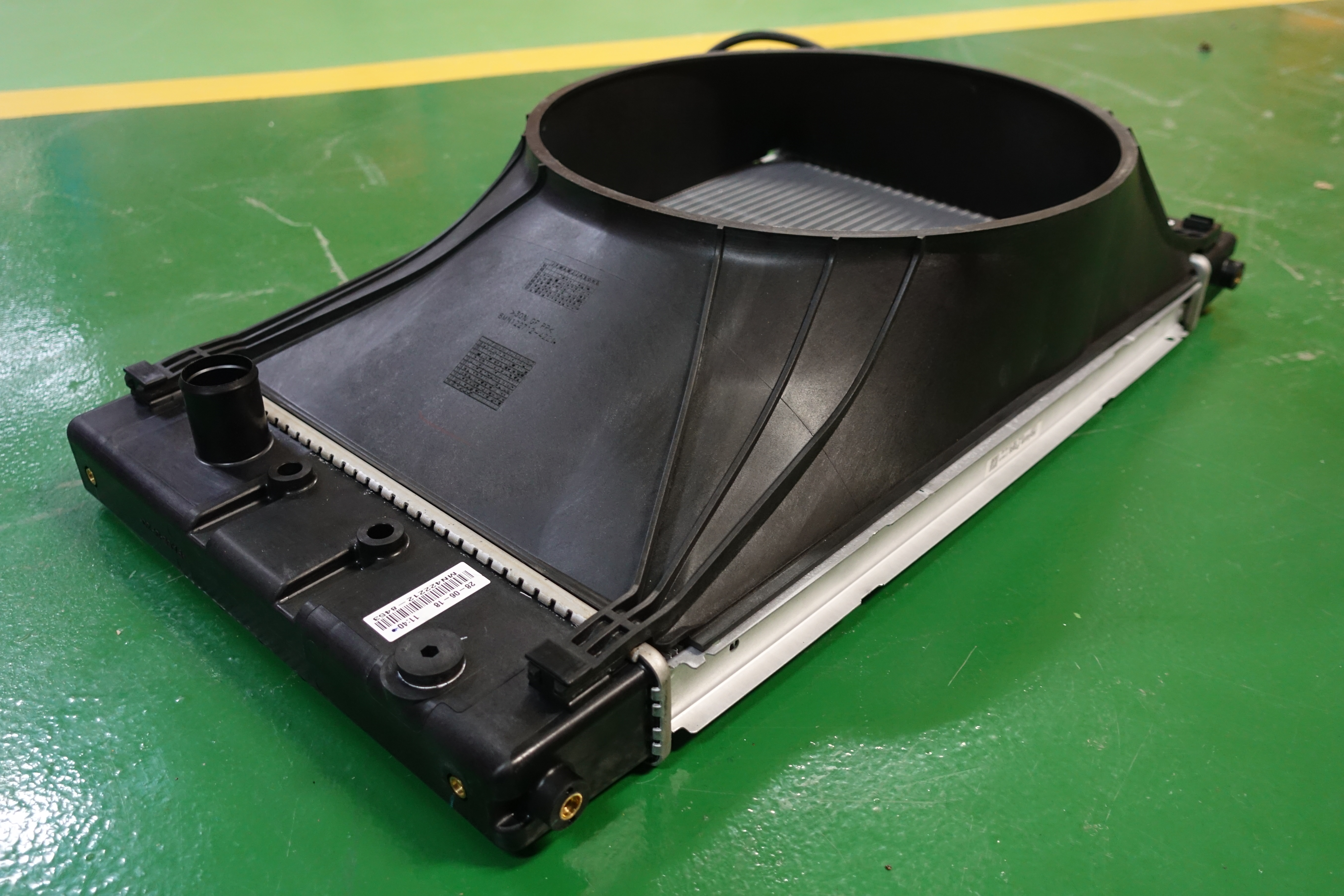 RADIATOR,U45506580 thumbnail