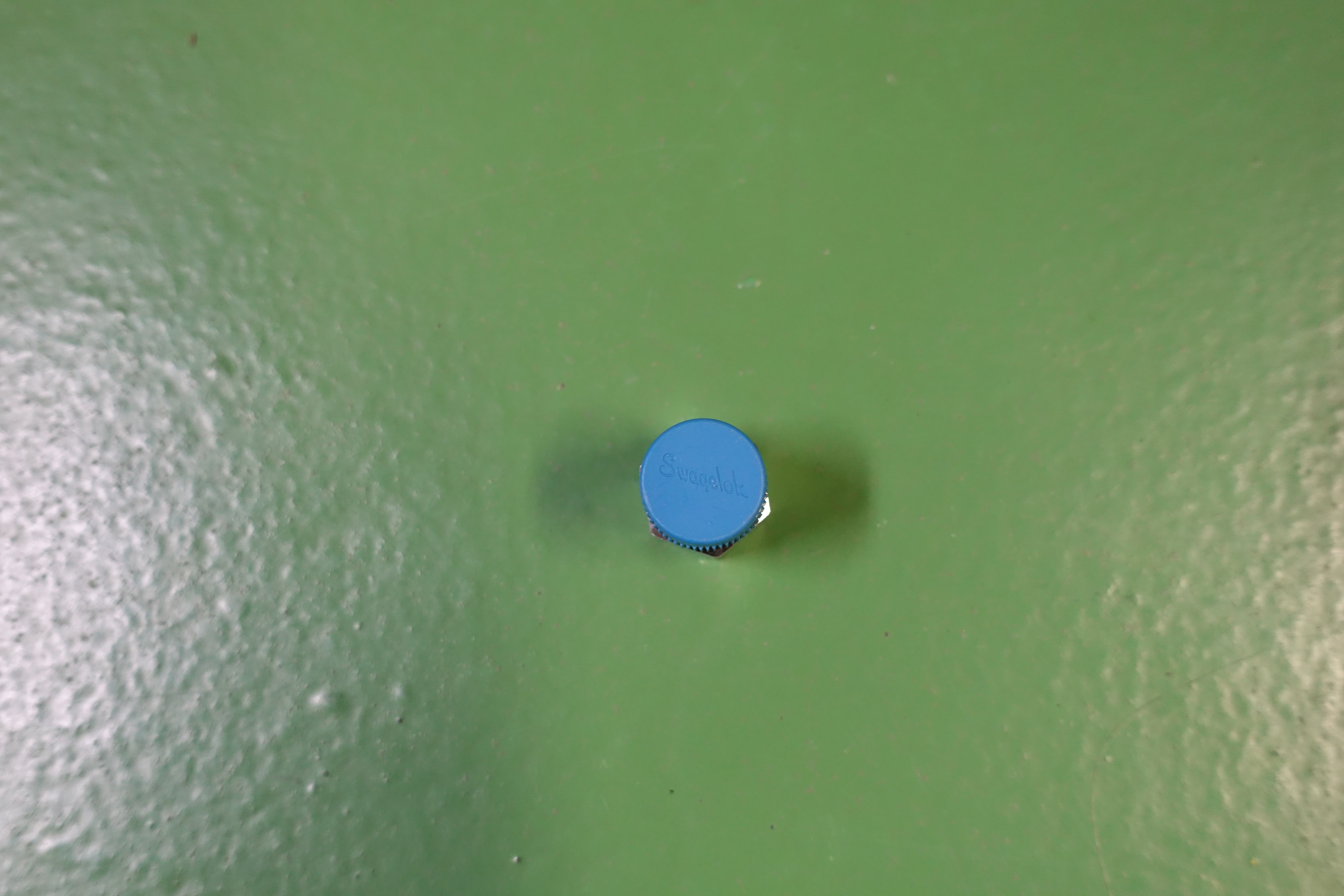 REDUCER,COMPR TYPE,3/8 MNPT X 1/4 FNPT,+ thumbnail
