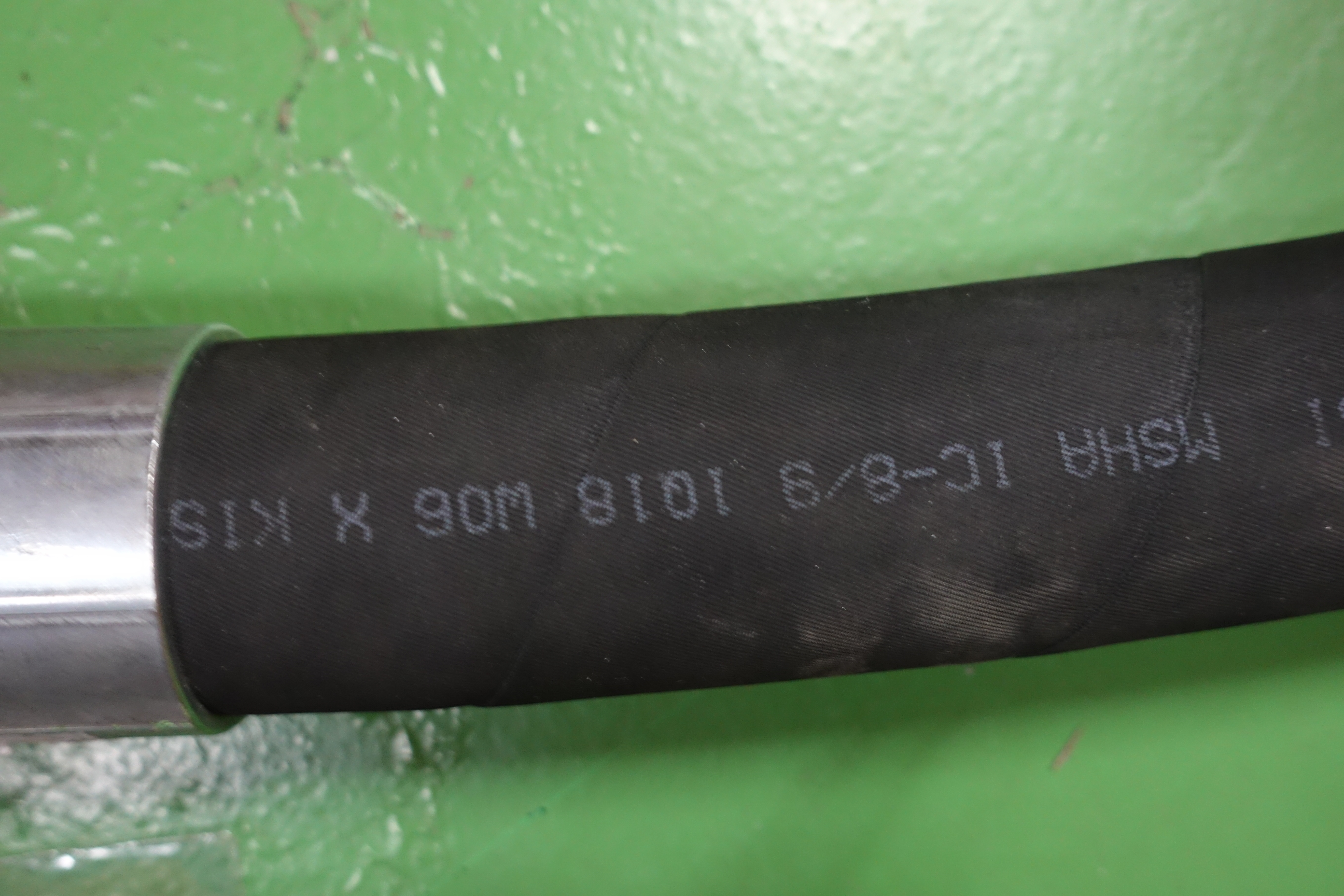 HOSE,ASSEMBLY,23025471 thumbnail