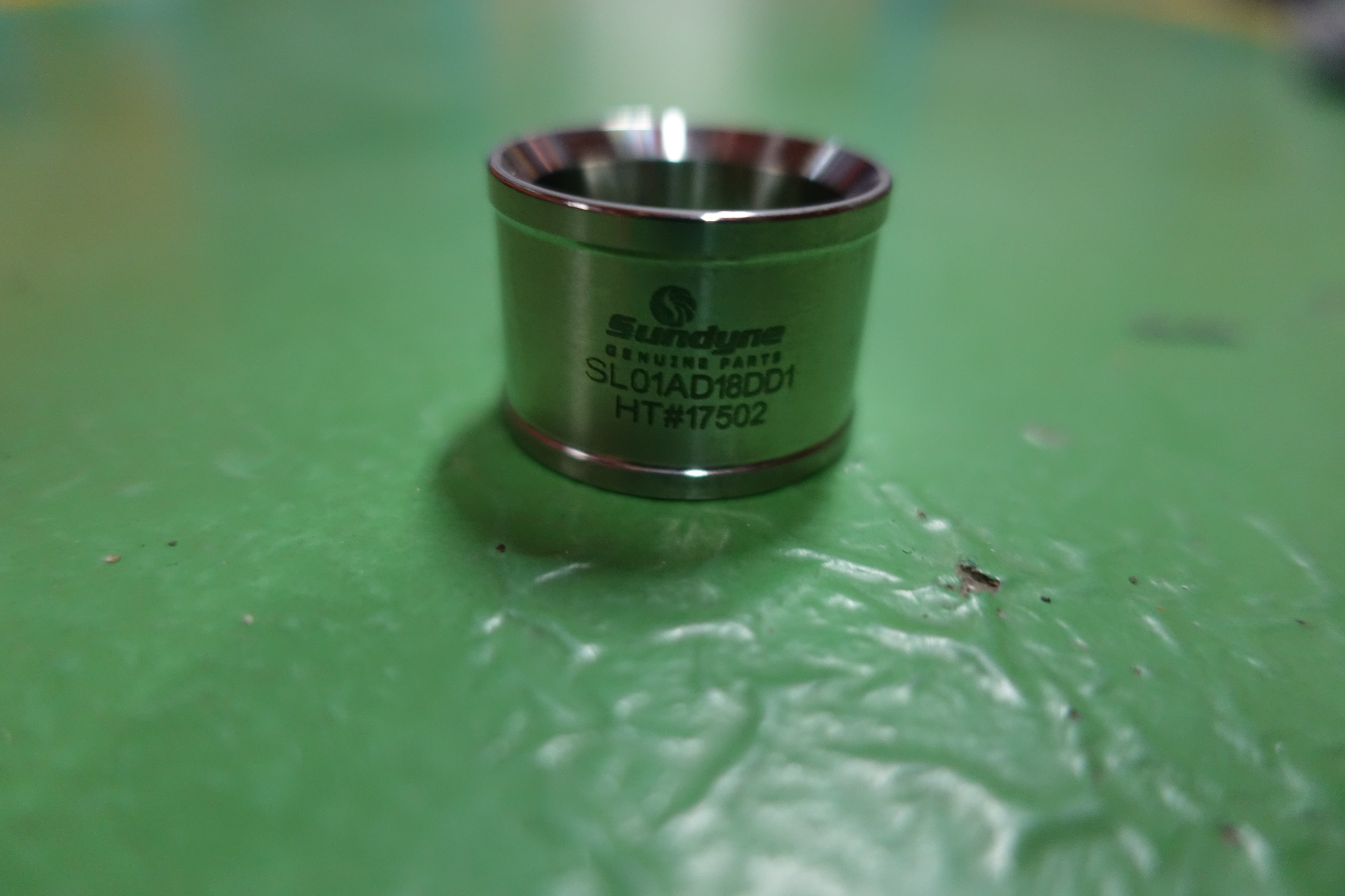 SHAFT,SLEEVE,UPPER,09-SL01AD02DD thumbnail