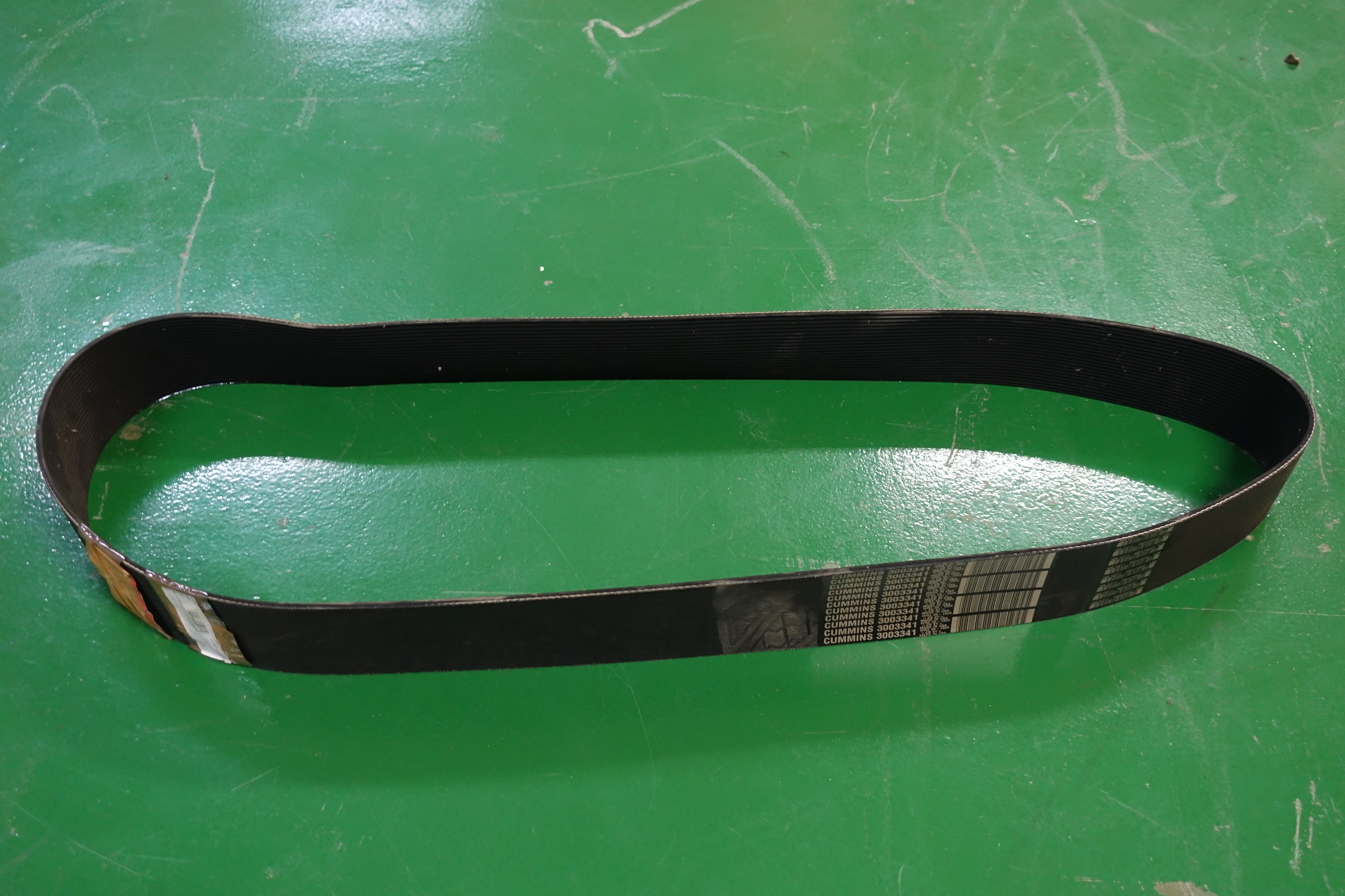 BELT,V,RIBBED,PN.3003341