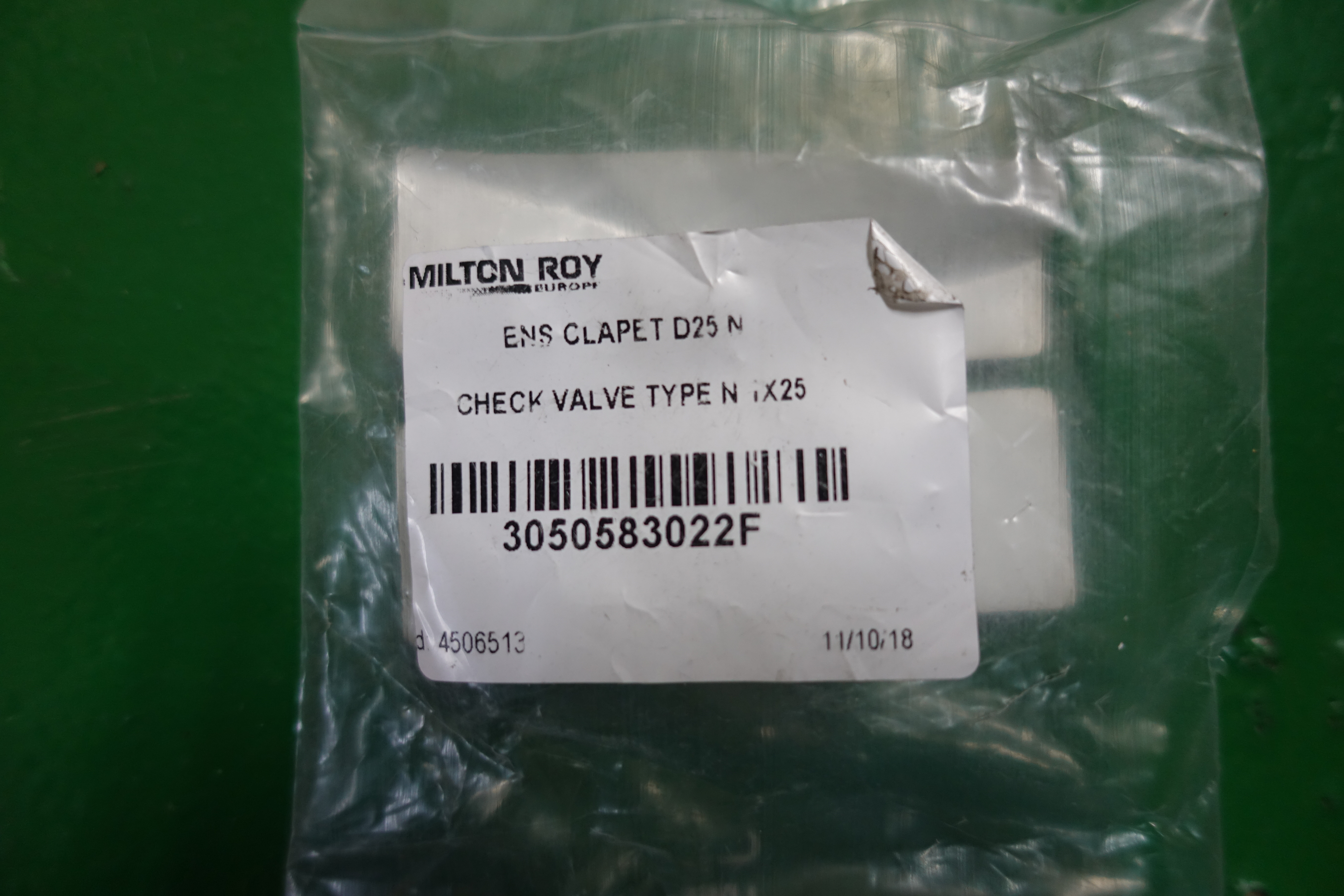 VALVE,CHECK,3050583220F,MILTON ROY thumbnail