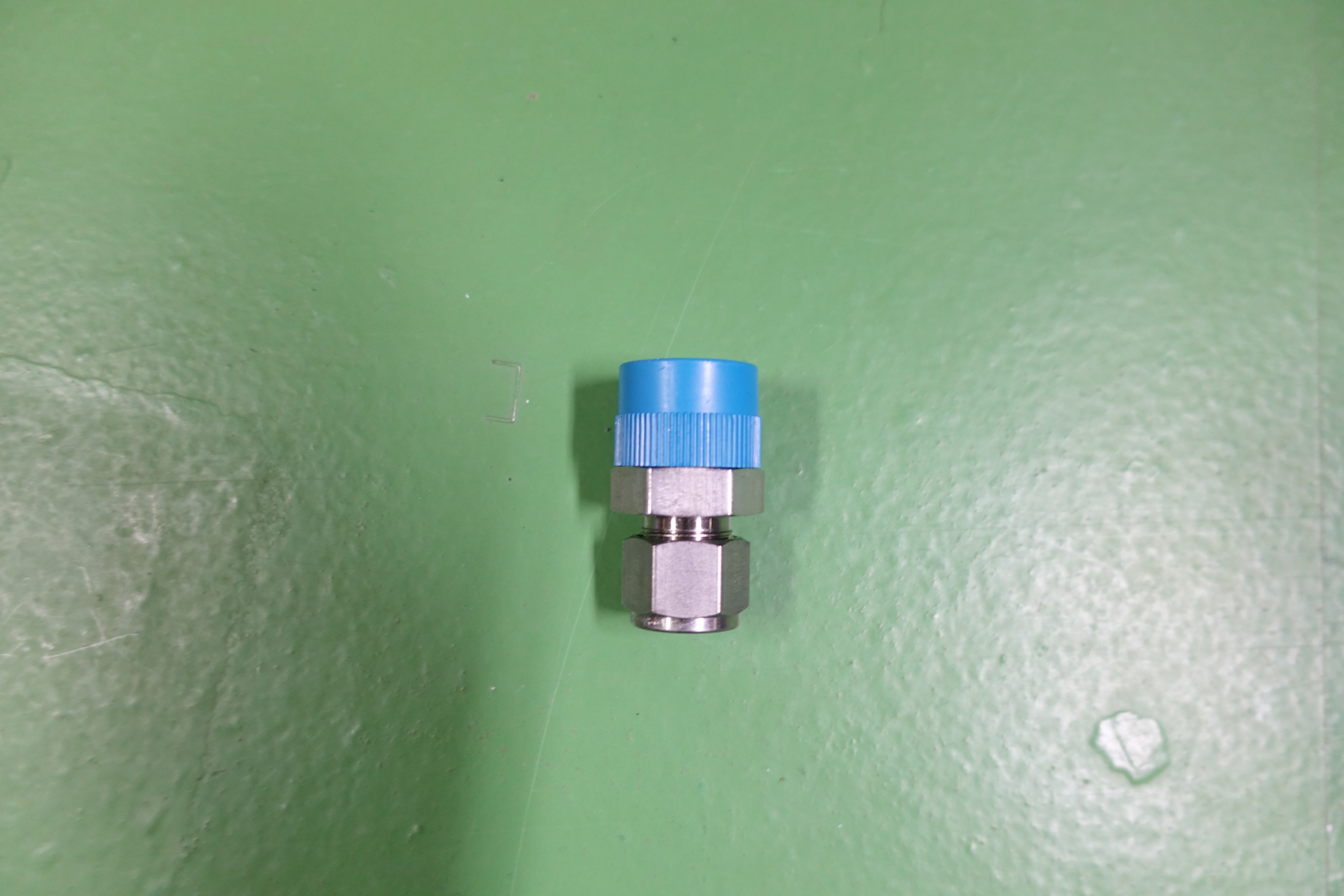 CONNECTOR,COMPR TYPE,STR,3/4IN,SS-810-1+ thumbnail