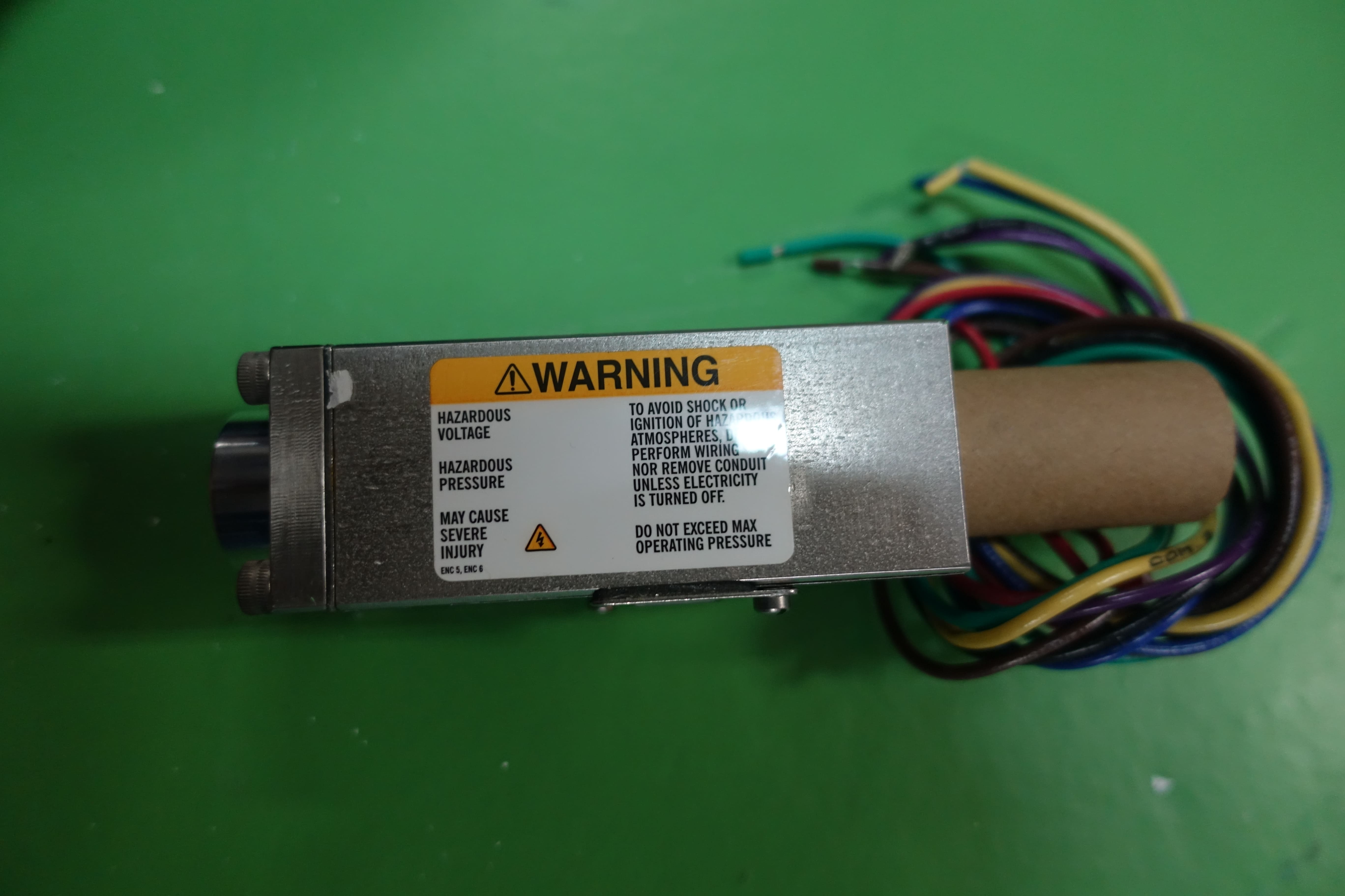 SWITCH,PRESSURE,11A AT 125/250VAC,DPDT,+