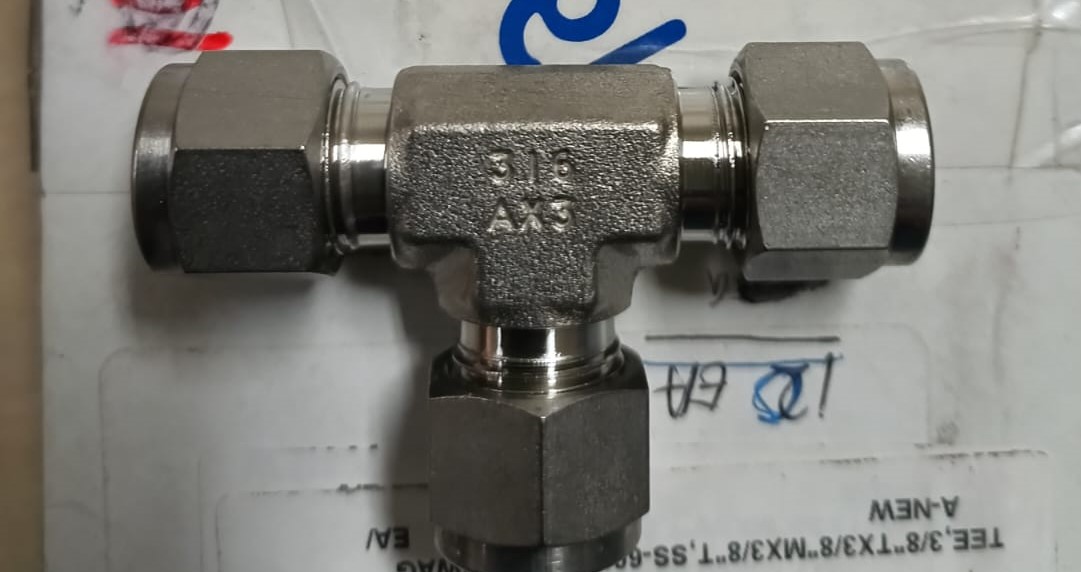 TEE,COMPR TYPE,SS316,7800PSI,3/8X3/8X3/+ thumbnail