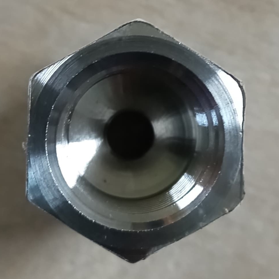 CONNECTOR,COMPR TYPE,FEM,SS316,CL4700 thumbnail