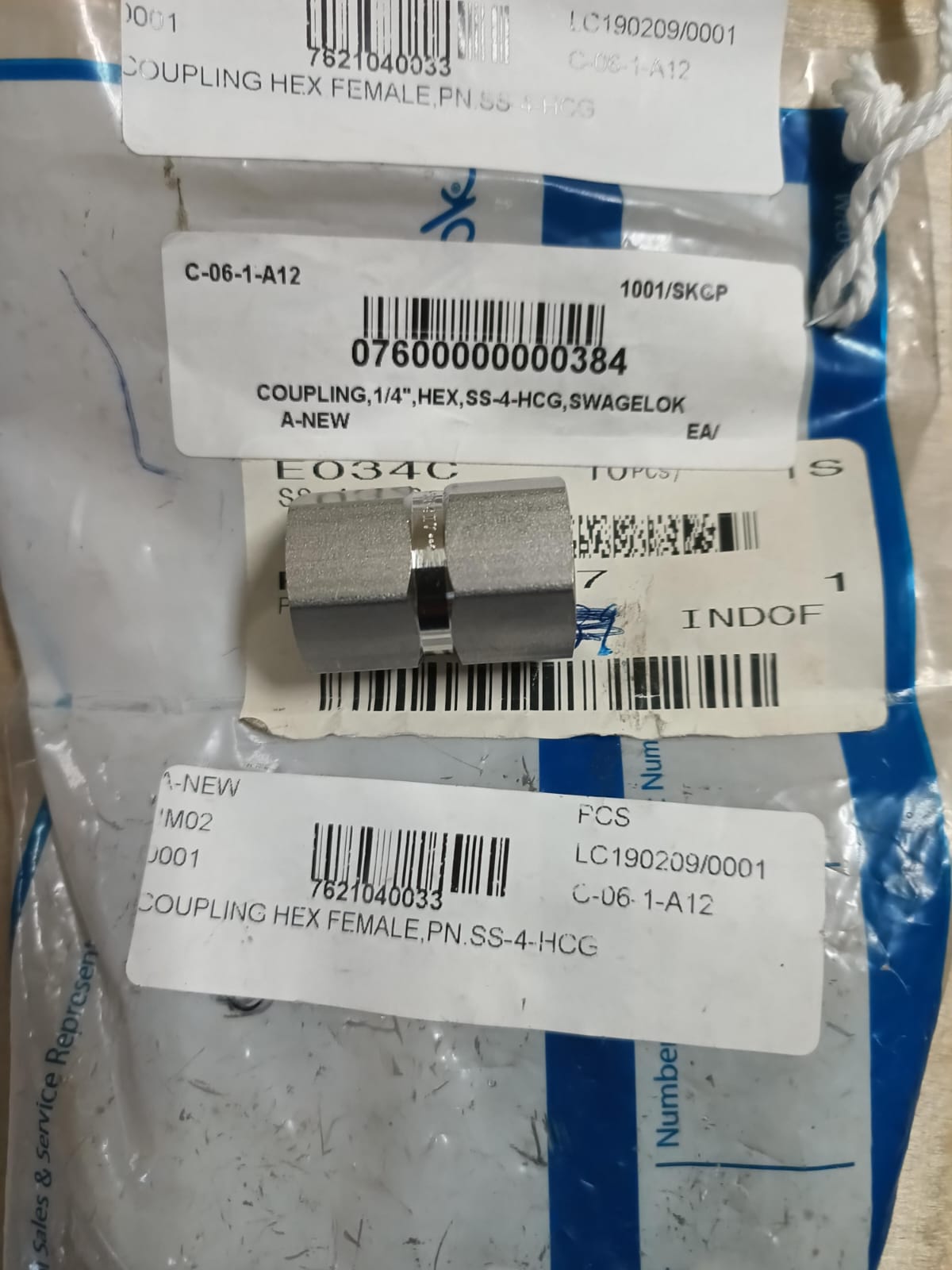 COUPLING,THRD,HEX,1/4,SS-4-HCG thumbnail